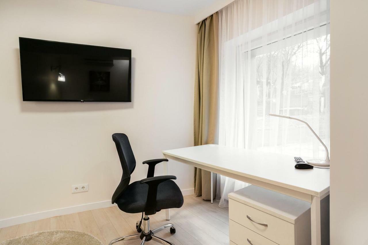 Luxury For Everyone - Hills Park Lux Apartments 3 VNO Buitenkant foto