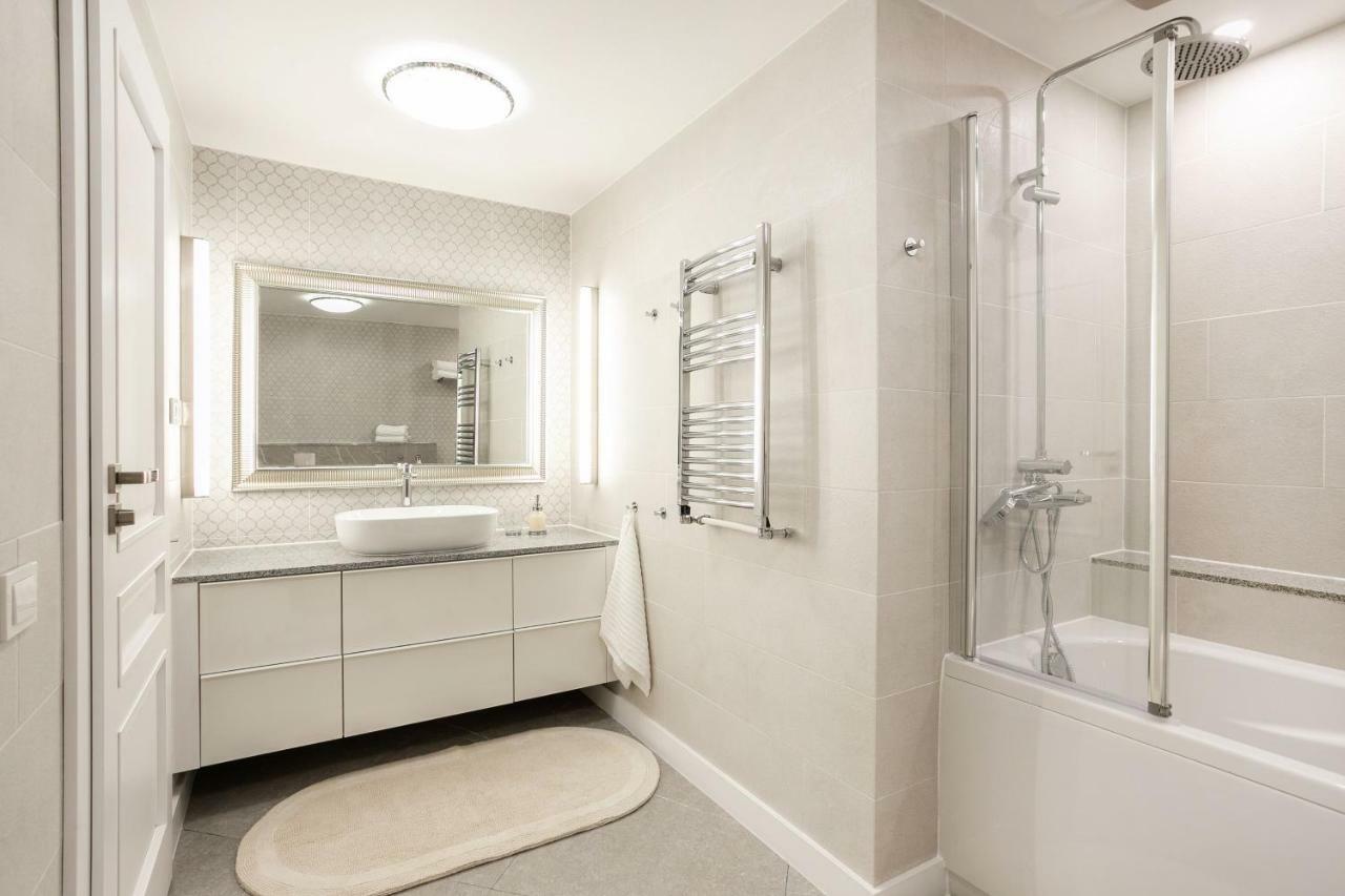 Luxury For Everyone - Hills Park Lux Apartments 3 VNO Buitenkant foto