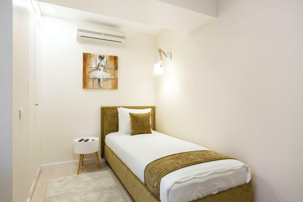 Luxury For Everyone - Hills Park Lux Apartments 3 VNO Buitenkant foto